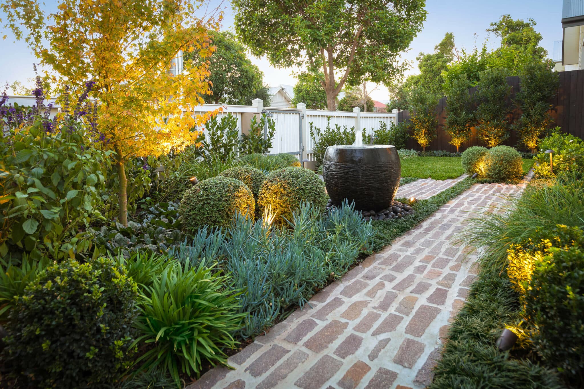 porphyry crazy paving